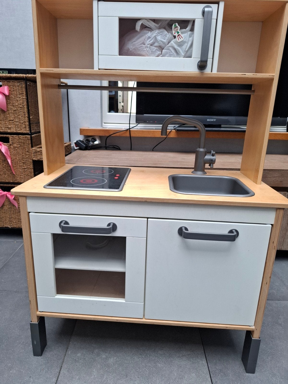 speelkeuken met keukengerei erbij, Ophalen, Gebruikt, Hout, Speelkeuken