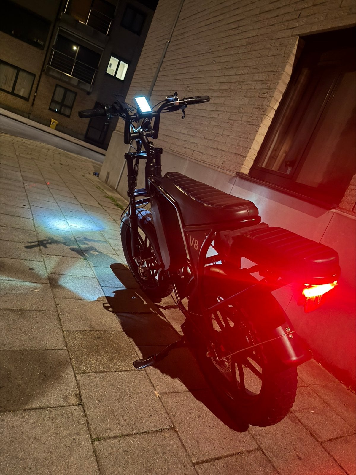 Fatbike v8, Fietsen en Brommers, Ophalen, Zo goed als nieuw