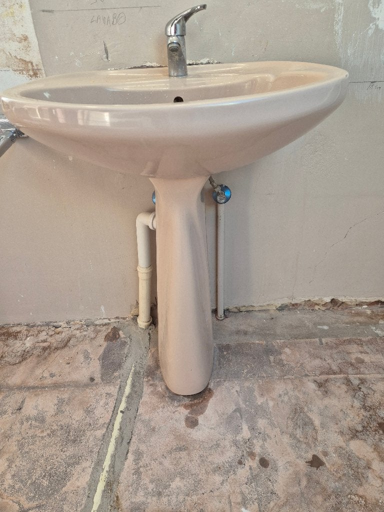 Beige Lavabo met kraan, Doe-het-zelf en Bouw, Ophalen, Gebruikt, Inox, Wastafel