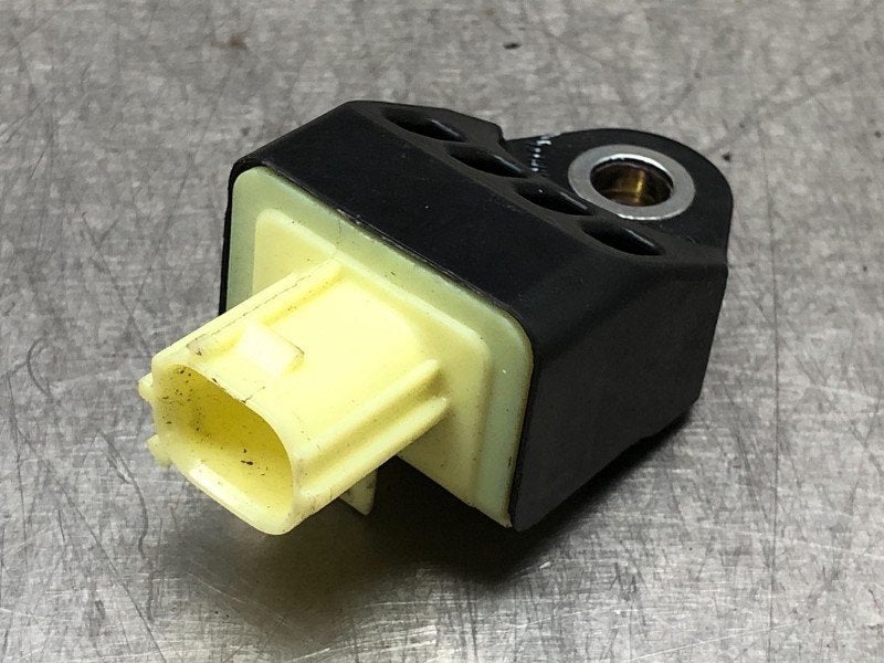 AIRBAG SENSOR Toyota iQ (01-2009/12-2015) (|8983133020|), Gebruikt, Toyota