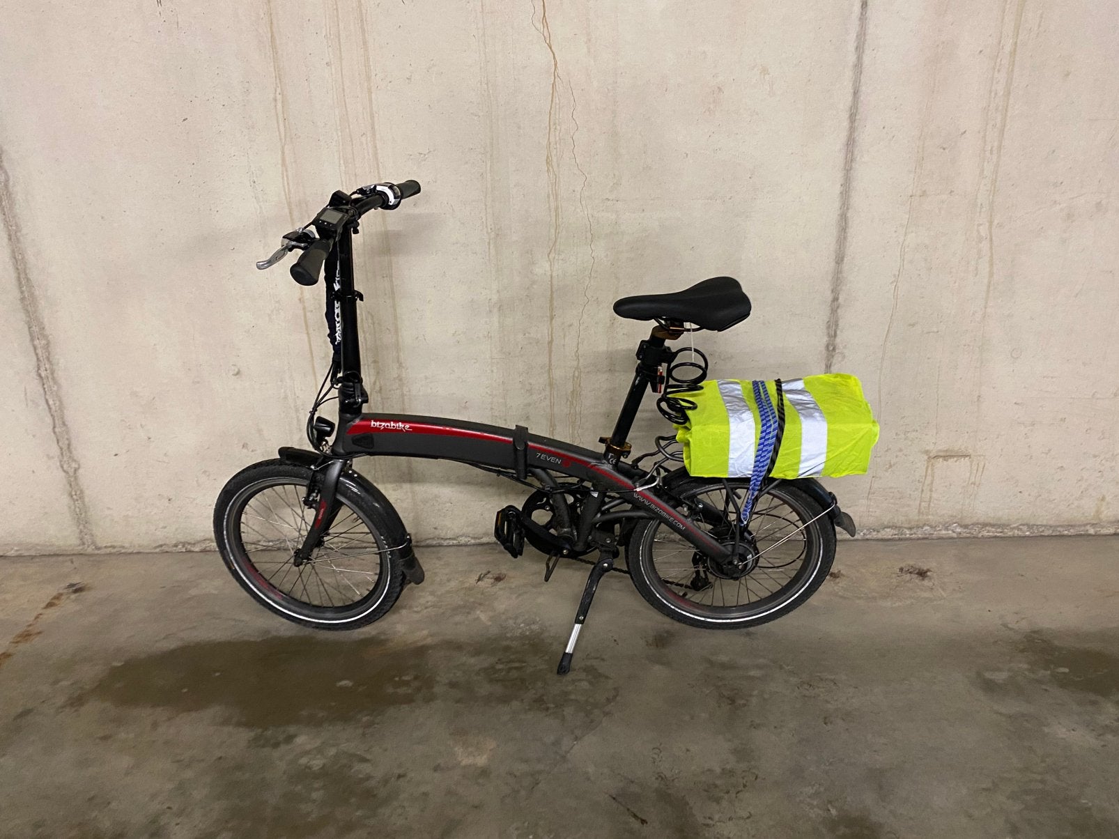Plooibare elektrische fiets met weinig km, Vélos & Vélomoteurs, Vélos | Vélos pliables, Comme neuf, Hommes, Autres marques, 18 à 20 pouces