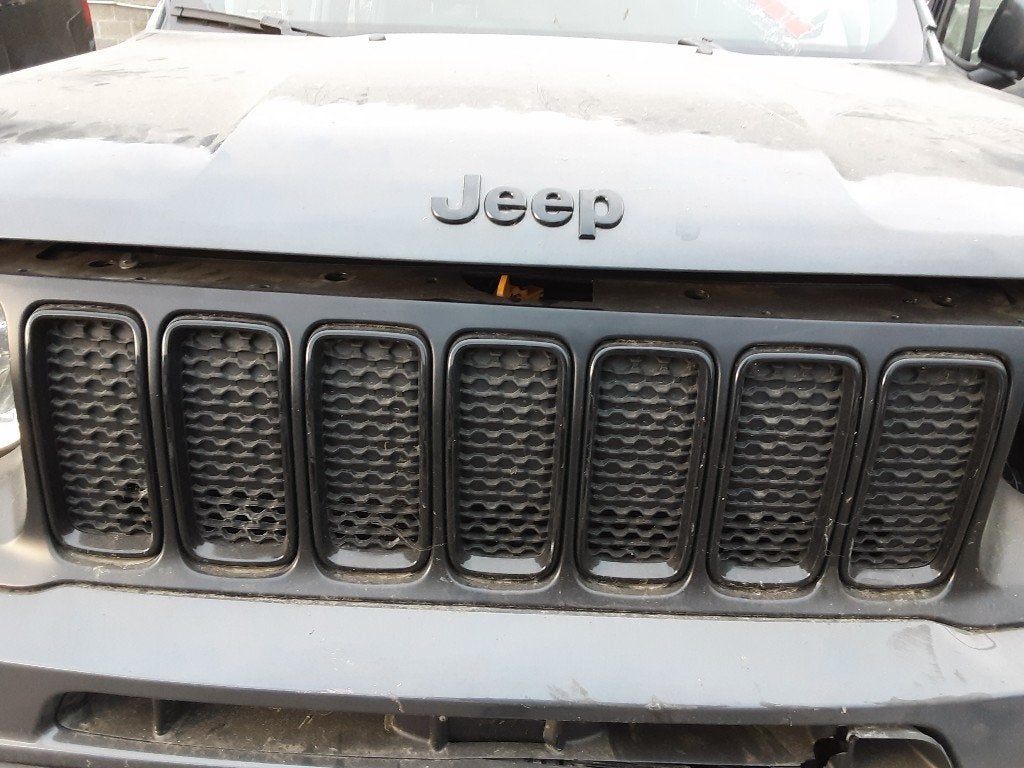 LUCHTROOSTER Jeep Renegade (BU) (01-2014/12-2018), Webaccessibility@stellantis.com, Gebruikt, Stellantis N.V., Taurusavenue 1
2132 LS  Hoofddorp, NL