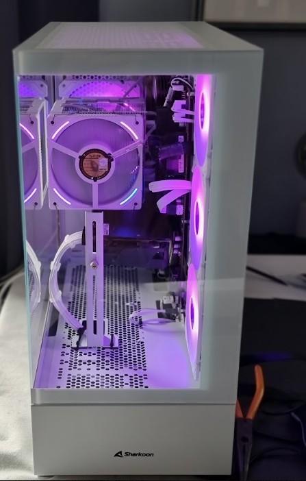 Gaming Tower met I7 12700KF, MSI - GIGABYTE-, Ophalen of Verzenden, Zo goed als nieuw, Gaming