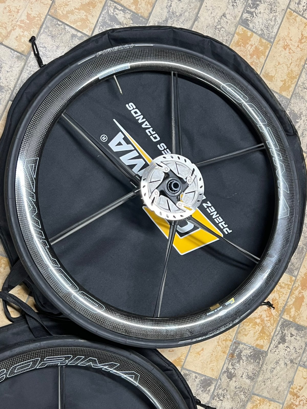 Roue Corima, Enlèvement, Comme neuf