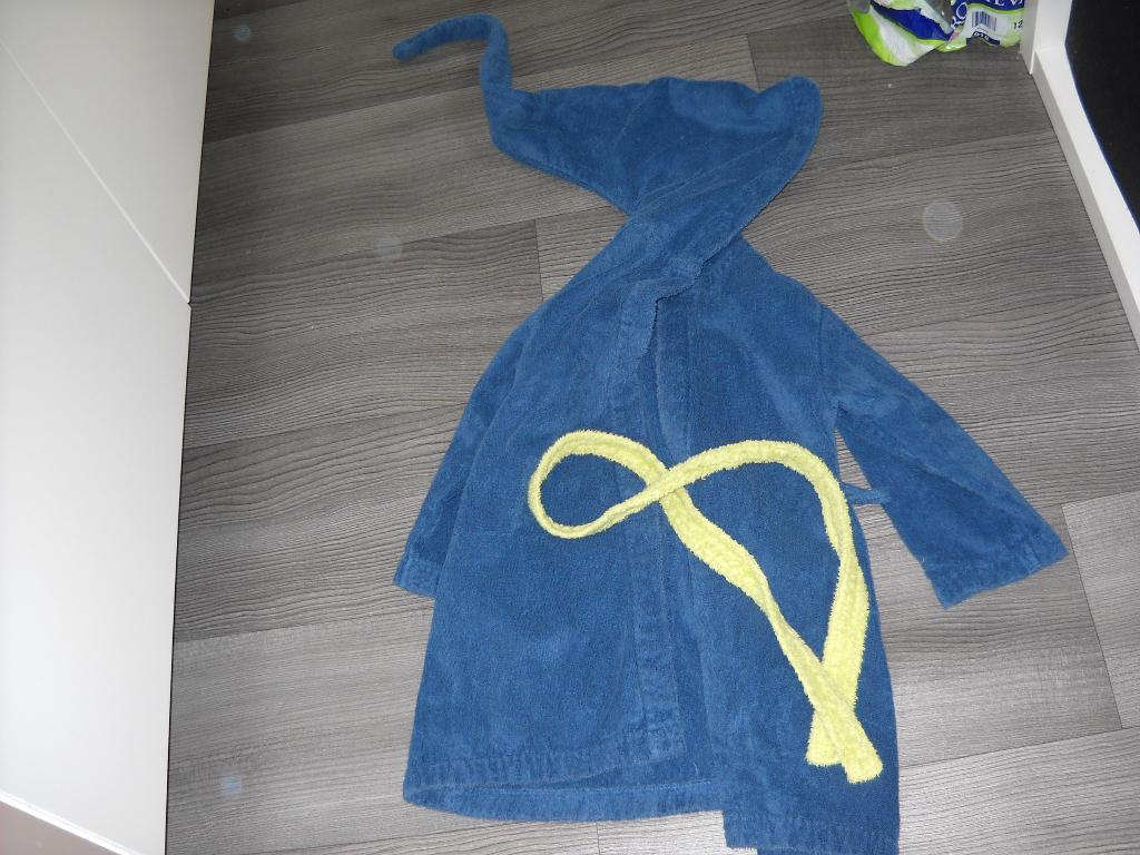 badjasje esprit-92/98-leuke kap-mooie staat, Kinderen en Baby's, Kinderkleding | Maat 98, Ophalen, Gebruikt, Jongen of Meisje