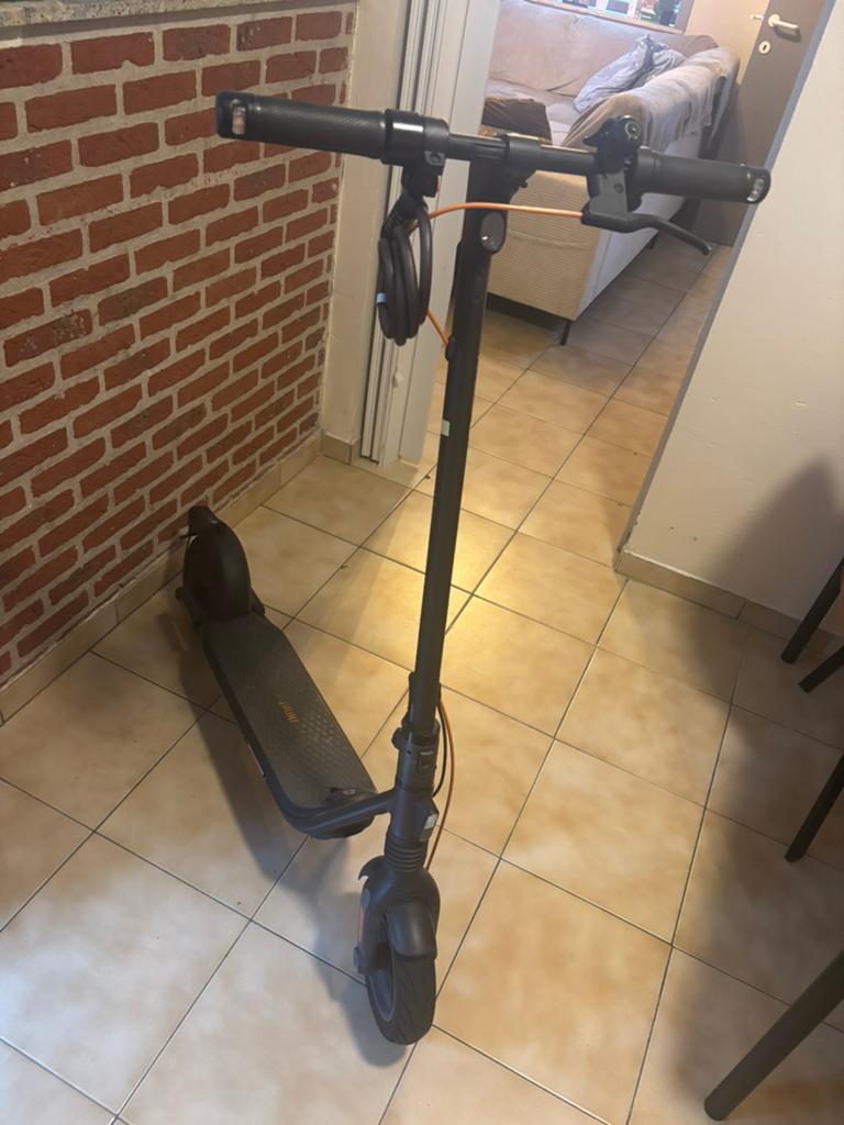 Trottinette électrique Ninebot F2 Pro !, Enlèvement, Utilisé, Step électrique (E-scooter)
