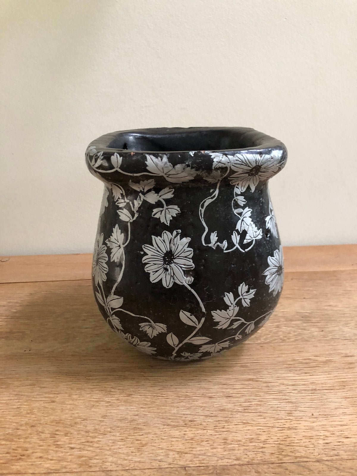 Handgemaakte bloempot, Binnen, Ophalen of Verzenden, Zo goed als nieuw, Terracotta