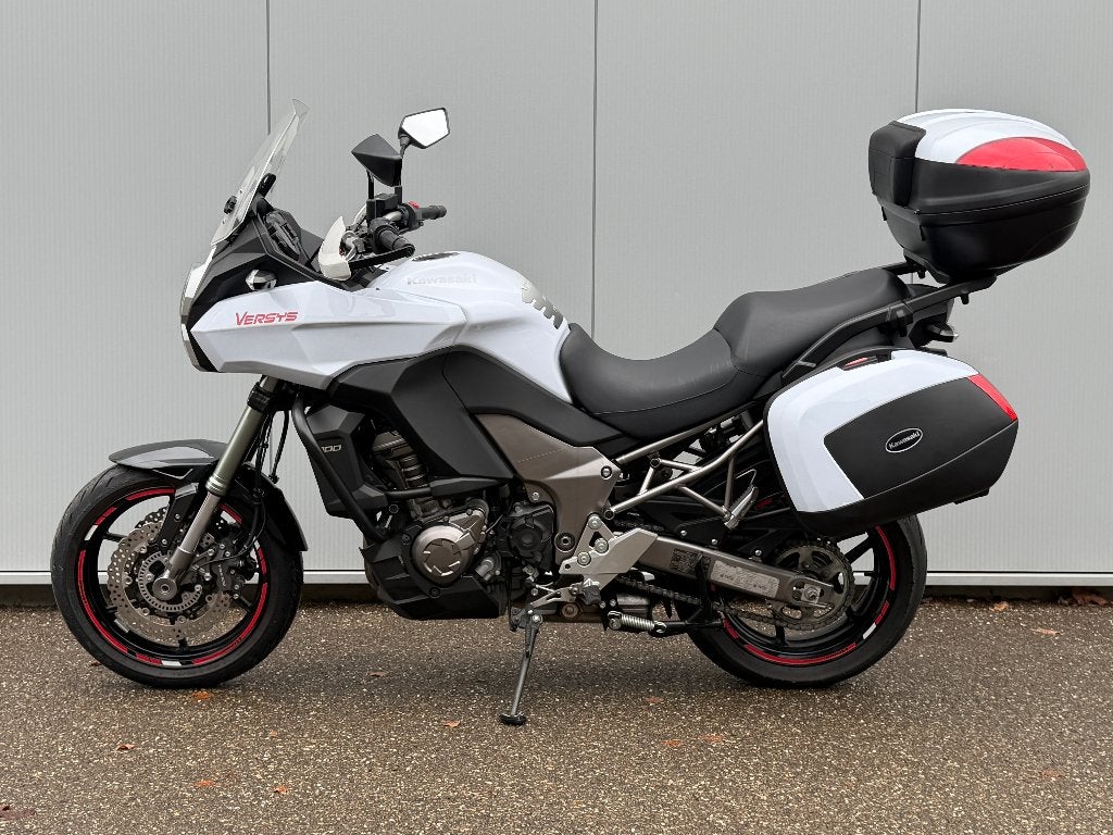 Kawasaki Versys 1000/ Top & zijkoffers / Navigatie / 26100km, 4 cilinders, Motorrijbewijs A, Bedrijf, Meer dan 35 kW