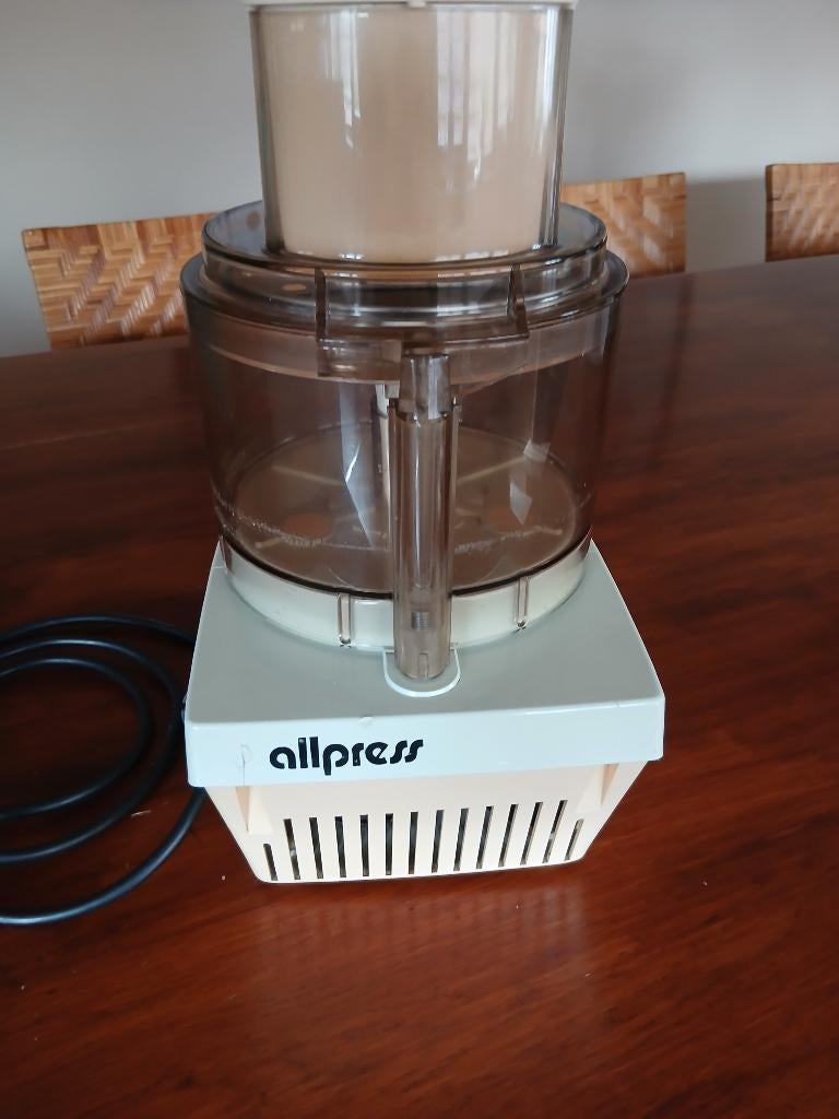 Robot culinaire Josef Schreyogg D 8942 Allpress, Electroménager, Mélangeurs de cuisine, Enlèvement