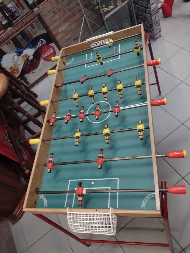 Vintage brocante voetbal tafel, Ophalen