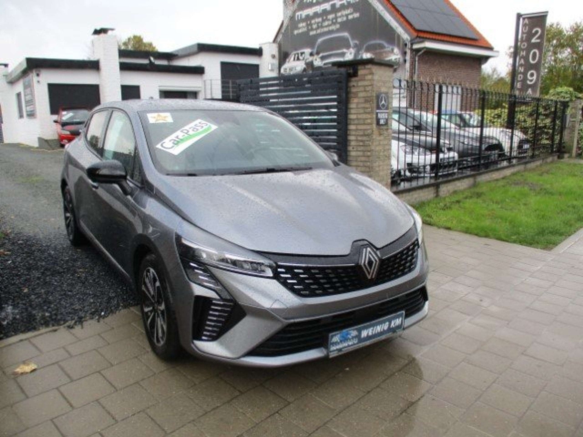 Renault Clio Clio TCe 90 TECHNO FULL OPTION NAVI LEDER VERKO, Argent ou Gris, Achat, Entreprise, Noir