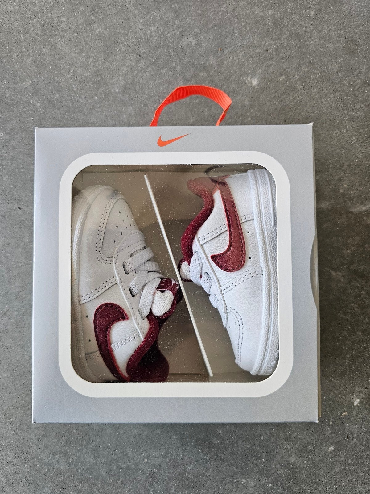 Baby Nike schoenen maat 17, Enfants & Bébés, Vêtements de bébé | Chaussures & Chaussettes, Neuf, NIKE, Garçon ou Fille, Bottines