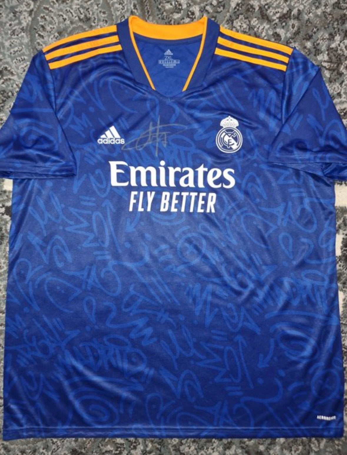Gesigneerd Eden Hazard shirt, Sport en Fitness, Voetbal, Ophalen of Verzenden, Nieuw, Shirt