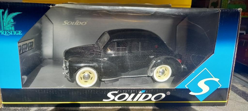 Renault 4cv 1/17, Enlèvement
