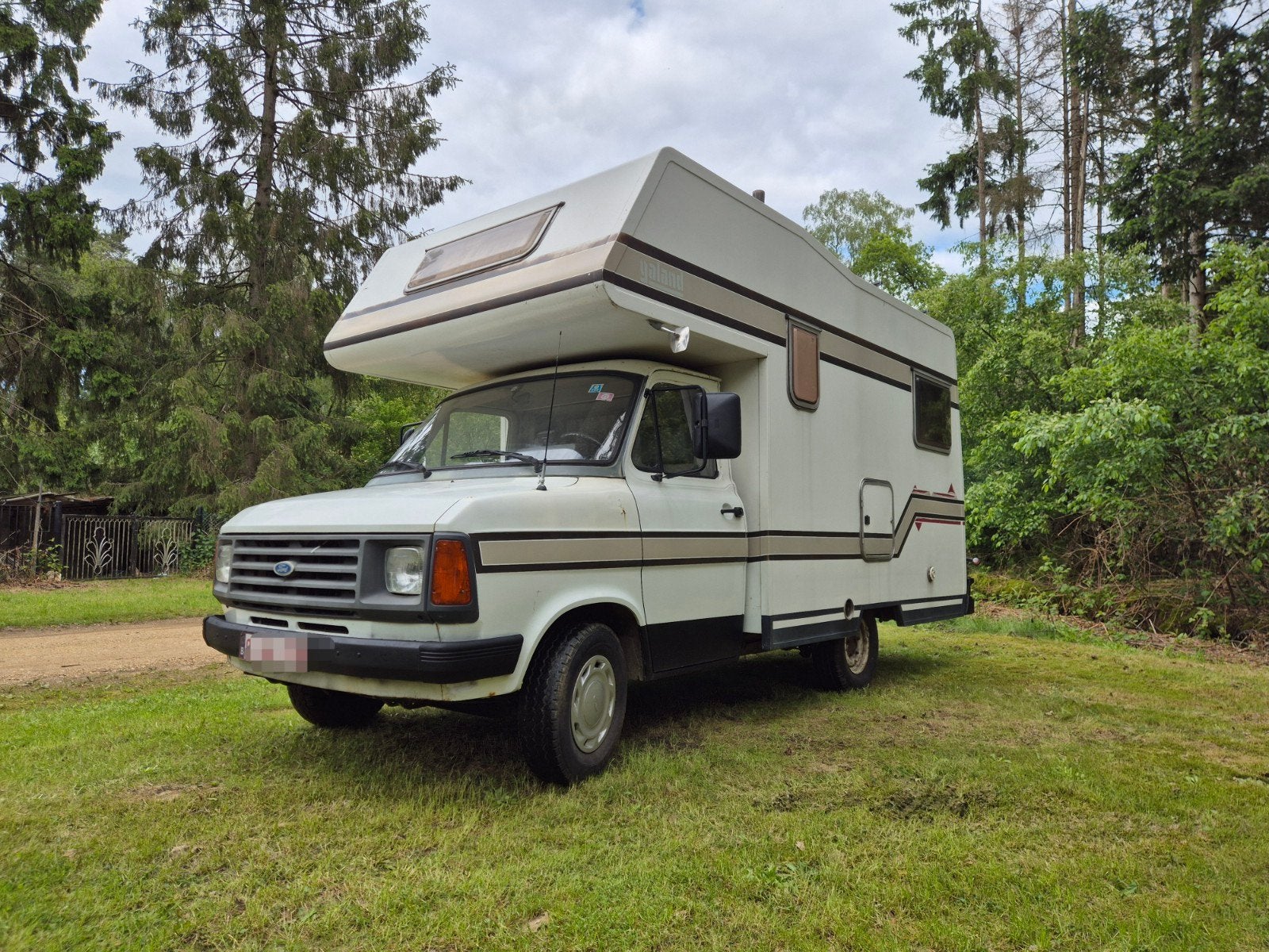 Ford oldtimer camper, Caravans en Kamperen, Mobilhomes, Particulier, tot en met 4, Alkoof, Ford, Ford, Diesel, Handgeschakeld