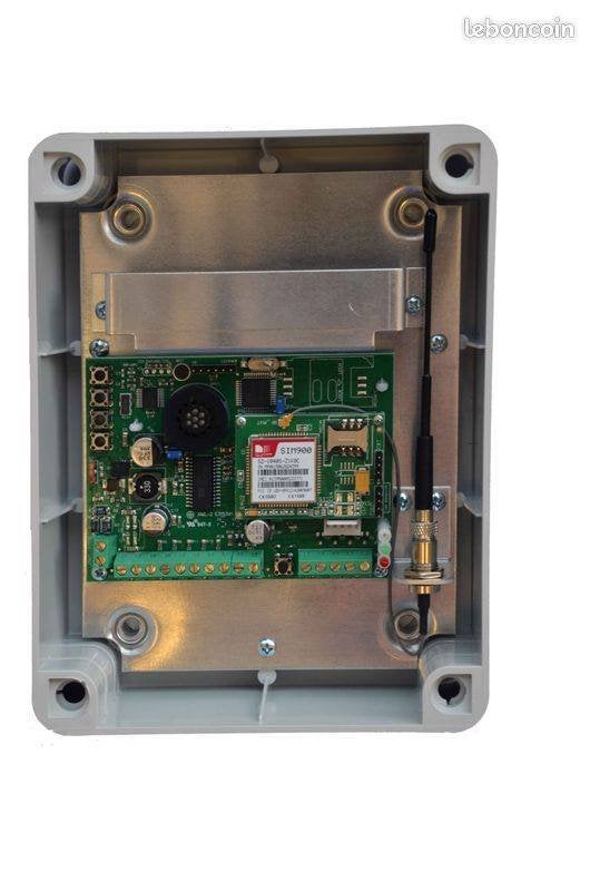 Transmetteur GSM 4 voies SMS + vocales pour alarme, Enlèvement ou Envoi, Utilisé