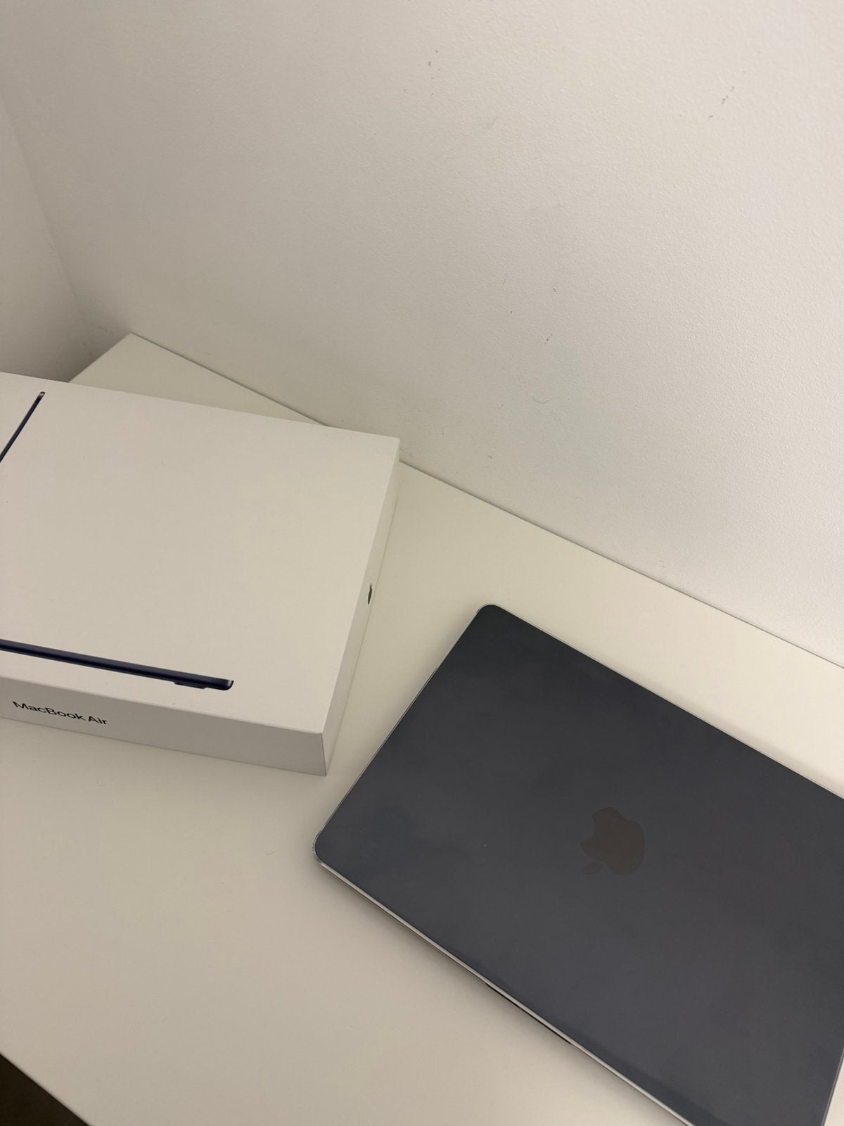 MacBook Air 13 M4 2025, Computers en Software, Ophalen, Zo goed als nieuw, MacBook