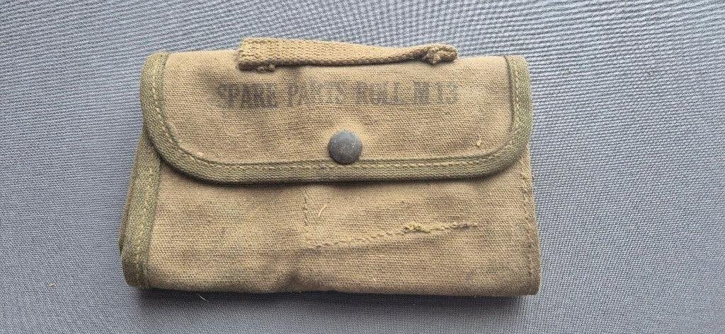 1945 spare parts roll M13 US WW2, Ophalen of Verzenden, Landmacht, Overige typen