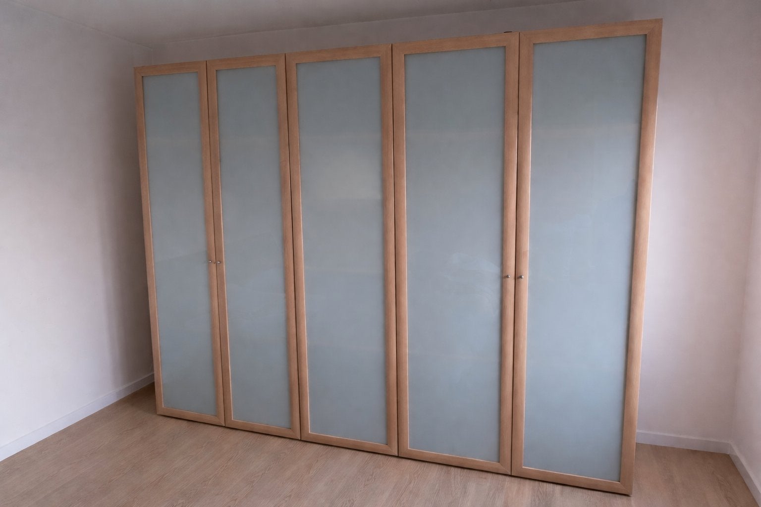 Kleerkast 5-deurs, Huis en Inrichting, Ophalen, Gebruikt, 200 cm of meer, 200 cm of meer