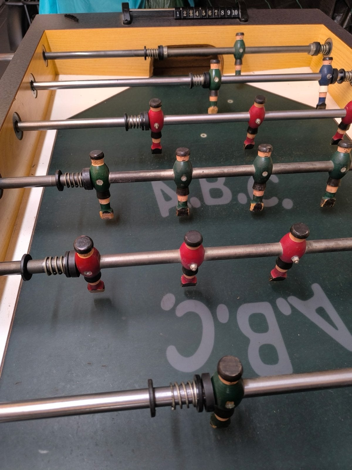Kikkertafel abc, Ophalen, Zo goed als nieuw