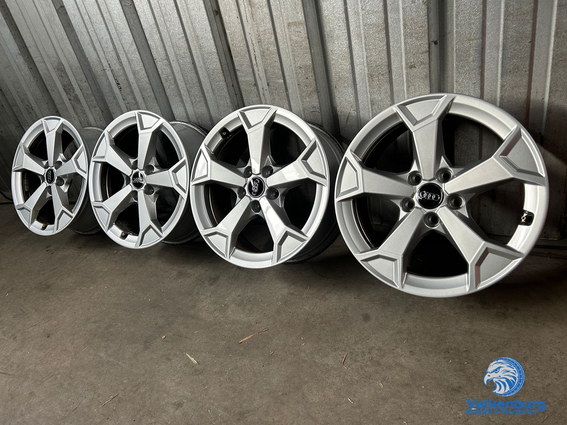 Originele Audi A3 Q2 Q3 17 inch velgen 5x112, Auto-onderdelen, Gebruikt, Velg(en), -, -