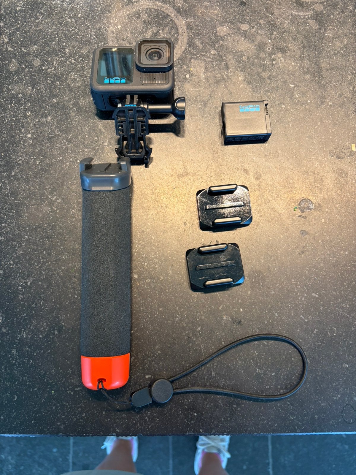 GoPro Hero 13 Black Accessorie Bundle, Audio, Tv en Foto, Actiecamera's, Ophalen, Zo goed als nieuw, GoPro