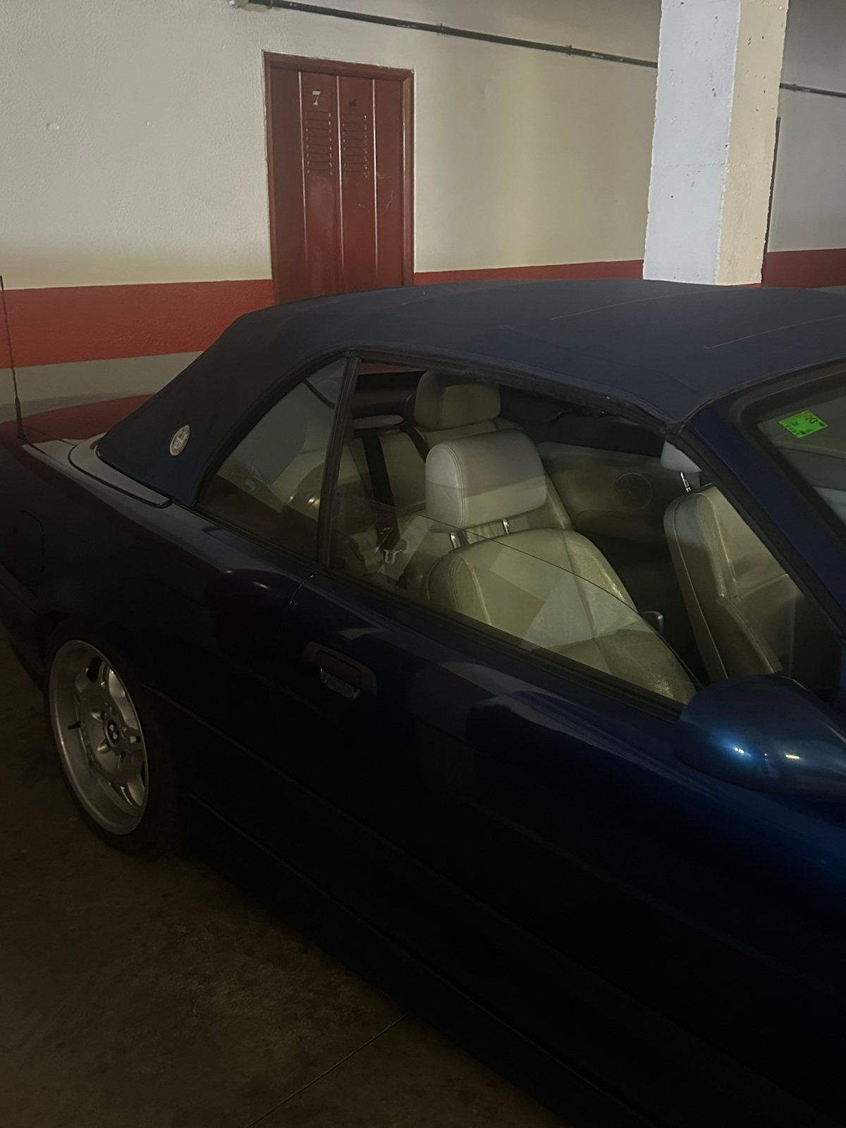 Bmw 318i cabrio M versie. E36 oldtimer, foto 6