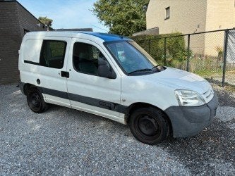 Citroen Berlingo 1.6 HDI nieuwe koppeling + onderhoud !, Citroën, Bedrijf, 1560 cc, Te koop