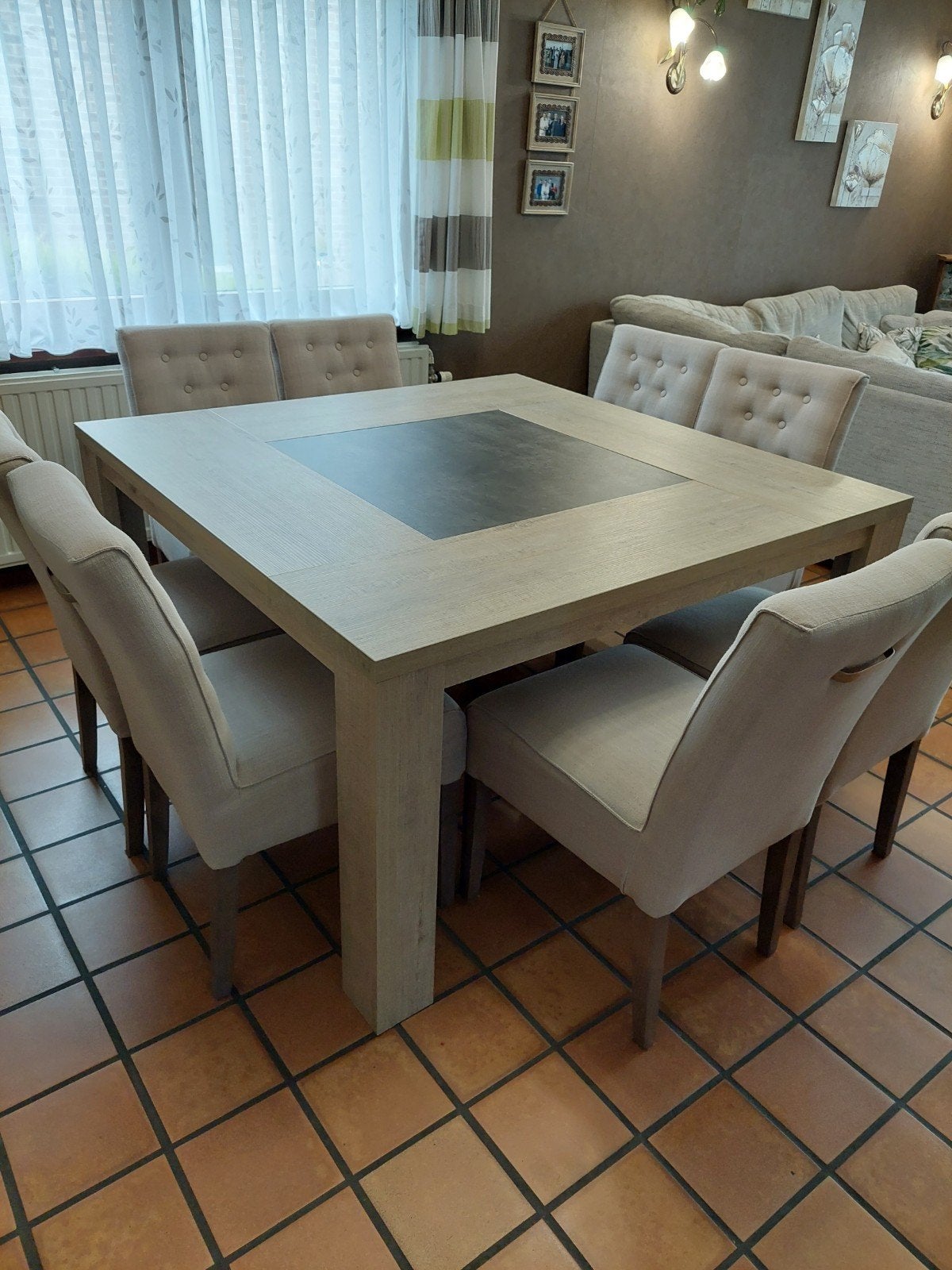 Table salle à manger carrée 140 cm + 8 chaises capitonnées –, 100 à 150 cm, Cinq personnes ou plus, Carré, 100 à 150 cm