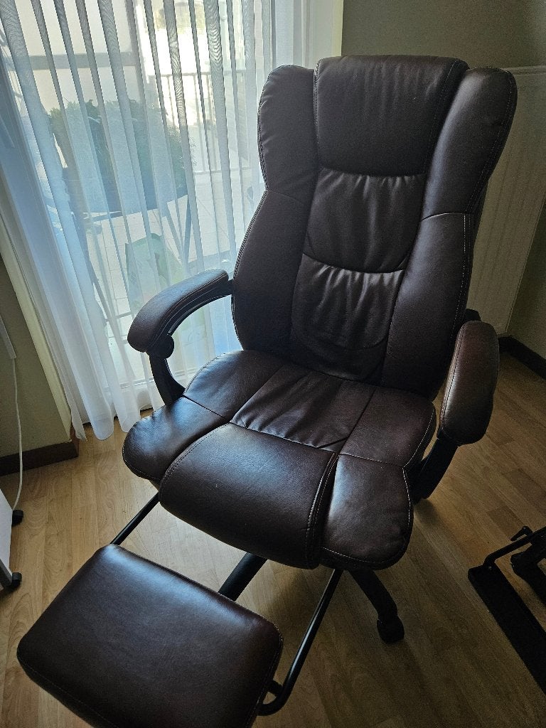 Chair with massage function, Maison & Meubles, Chaises de bureau, Utilisé, Chaise de bureau, Brun, Enlèvement