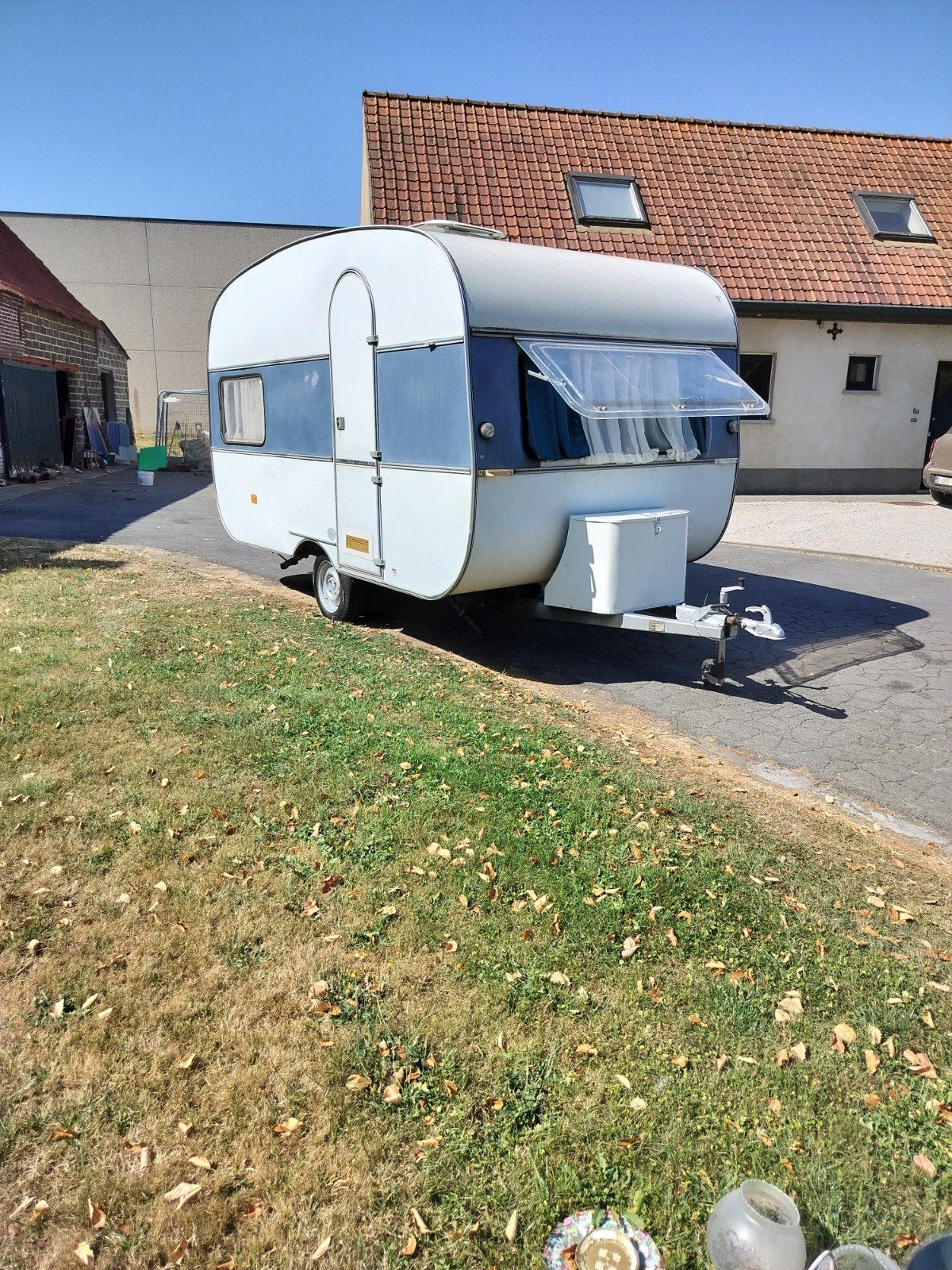 Caravan Adria <750kg, Caravans en Kamperen, Particulier, Koelkast, Adria