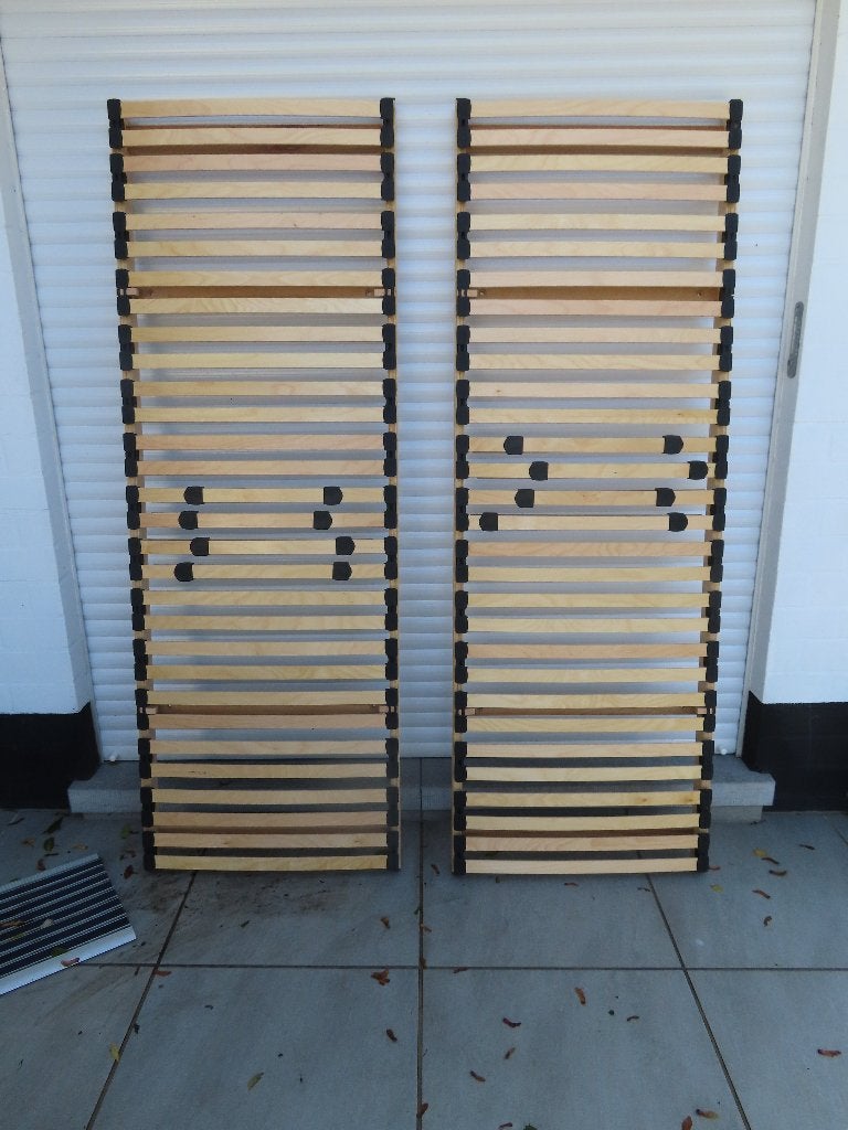 Sommier à lattes et matelas, Matelas, Enlèvement, 200 cm, Deux personnes