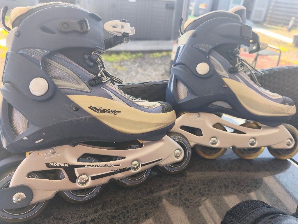 Leuke skeelers, Zo goed als nieuw, Inline skates 4 wielen, Dames, Ophalen