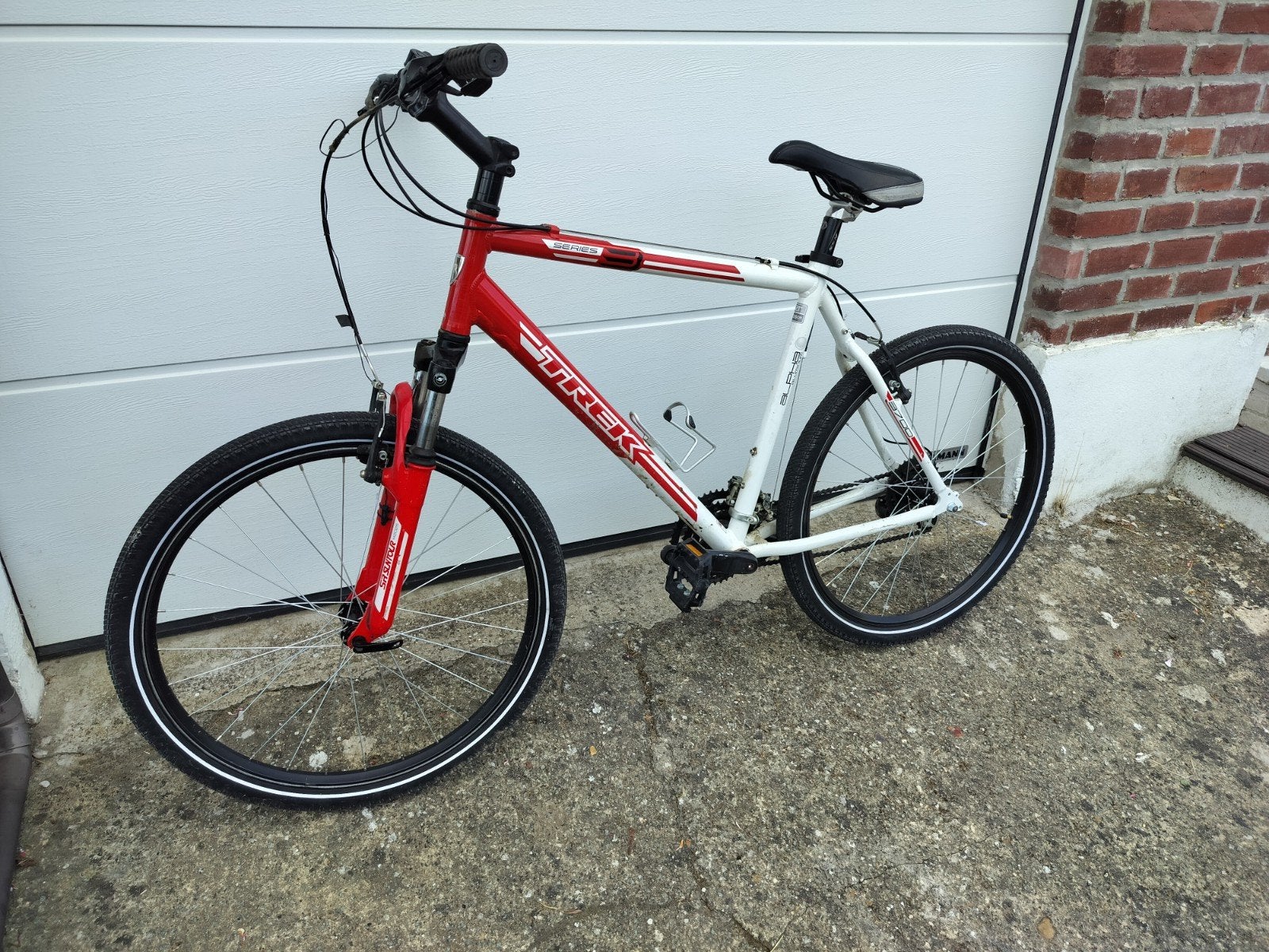 Vélo VTT Trek, Vélos & Vélomoteurs, Enlèvement