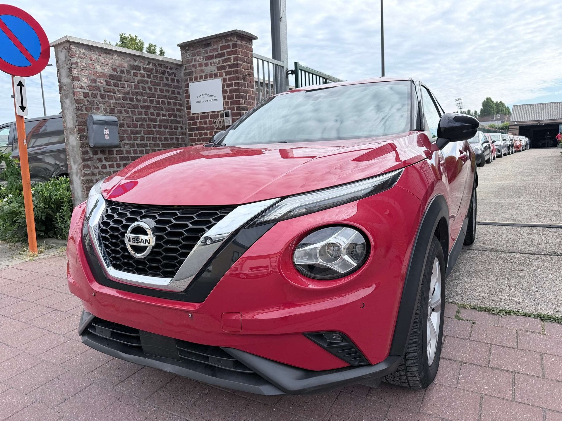 Nissan Juke 1.0 I EDITION CONNECT | AIRCO | CRUISE | CARPLAY, Stof, Gebruikt, 1645 kg, Bedrijf