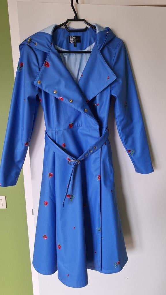 Rain coat by "Rain sisters", size XS petit, Ophalen of Verzenden