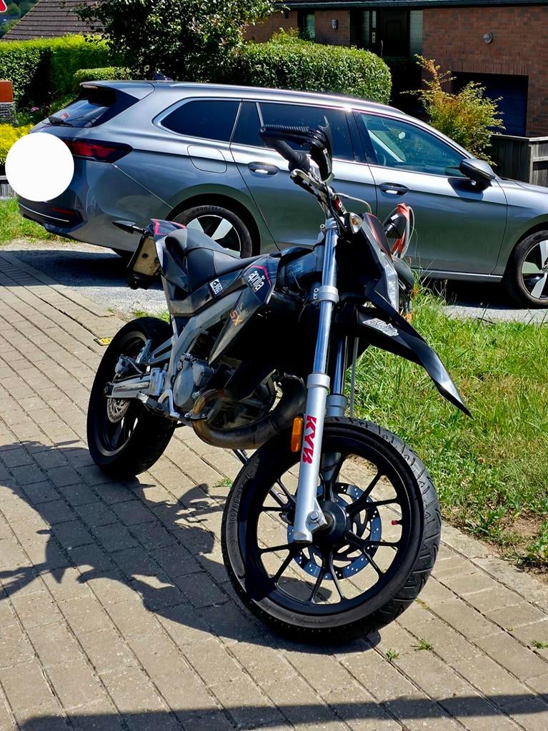 Aprilia SX50 2015 limited edition, Motoren, Particulier, 49 cc