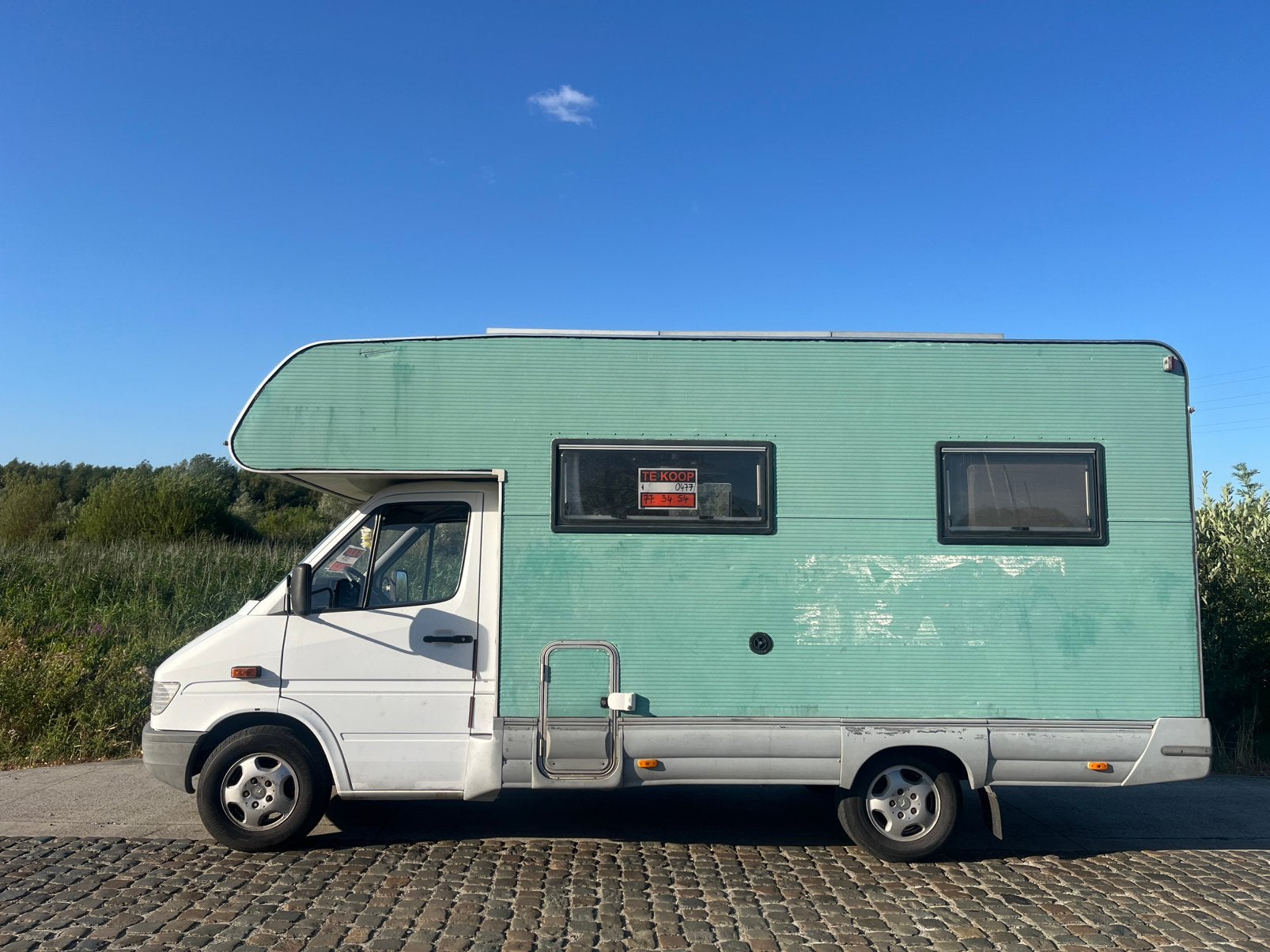 Camper Mercedes sprinter 312 D, Alkoof, Dakluik, Koelkast, Particulier