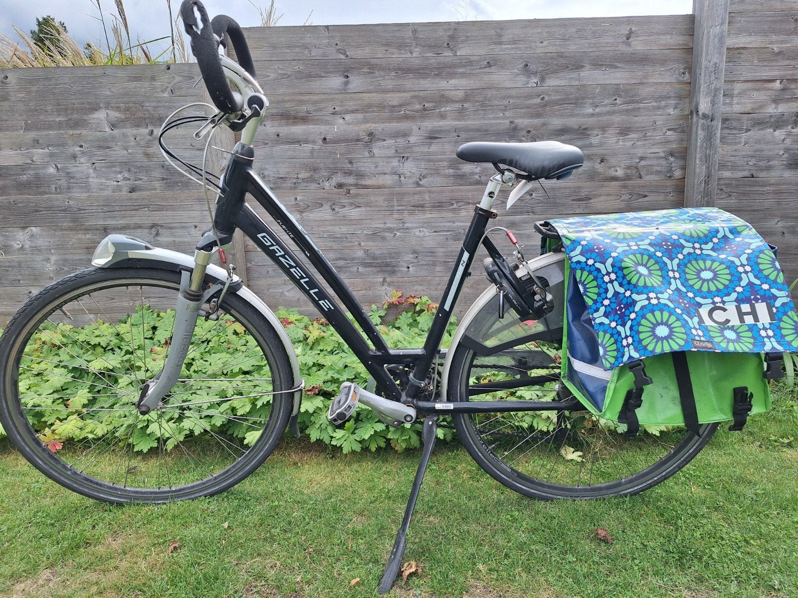 Vélo Gazelle pour femme, Gazelle Fuente, Vitesses, Frein sur jante, Enlèvement