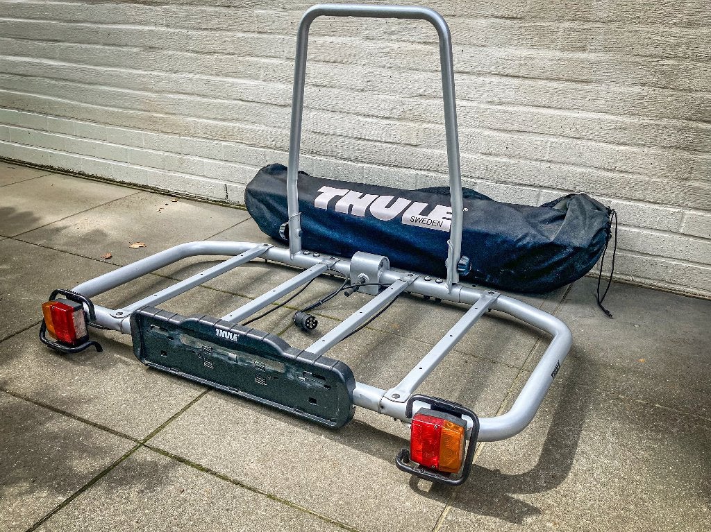 Thule EasyBase 949 + EasyBag 948 - zeer goede staat, Auto diversen, Ophalen, Zo goed als nieuw