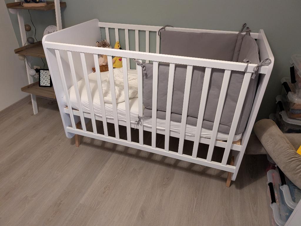 Quax Loft White babybed | 60x120 cm | Zeer goede staat, Moins de 70 cm, Comme neuf, 140 à 160 cm, Enlèvement