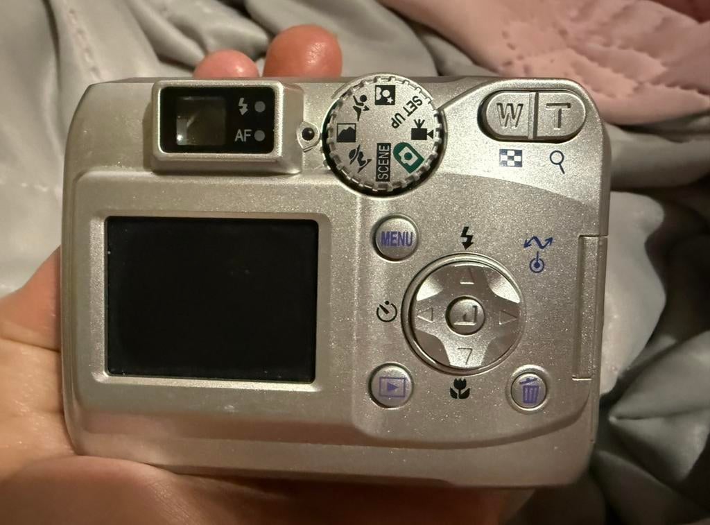Appareil photo numérique Nikon : compact et convivial, TV, Hi-fi & Vidéo, Appareils photo numériques, Enlèvement, Comme neuf, Compact