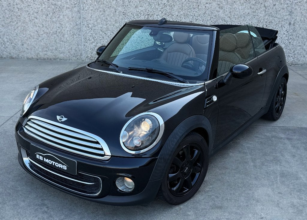 Mini Cooper D cabrio automatique option complète garantie, Autos, 82 kW, Cabriolet, Entretenue par le concessionnaire, Diesel