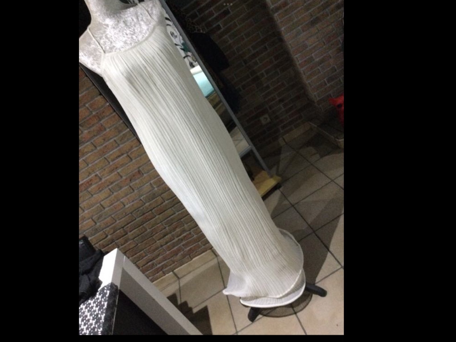 Lange jurk maat 38/40 prijs 50€ hoed 15€ per stuk, Ophalen of Verzenden, Zo goed als nieuw