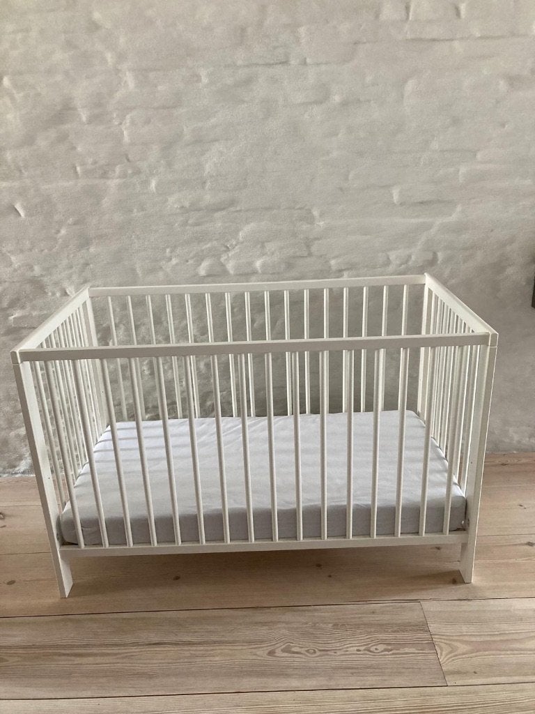 babybedje in goede staat €30, Enlèvement, Comme neuf, Berceau