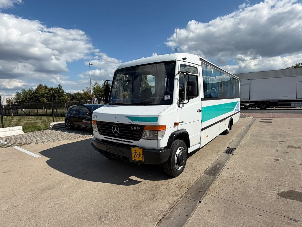Mercedes Vario 813D (Stock ID 43007) — 3