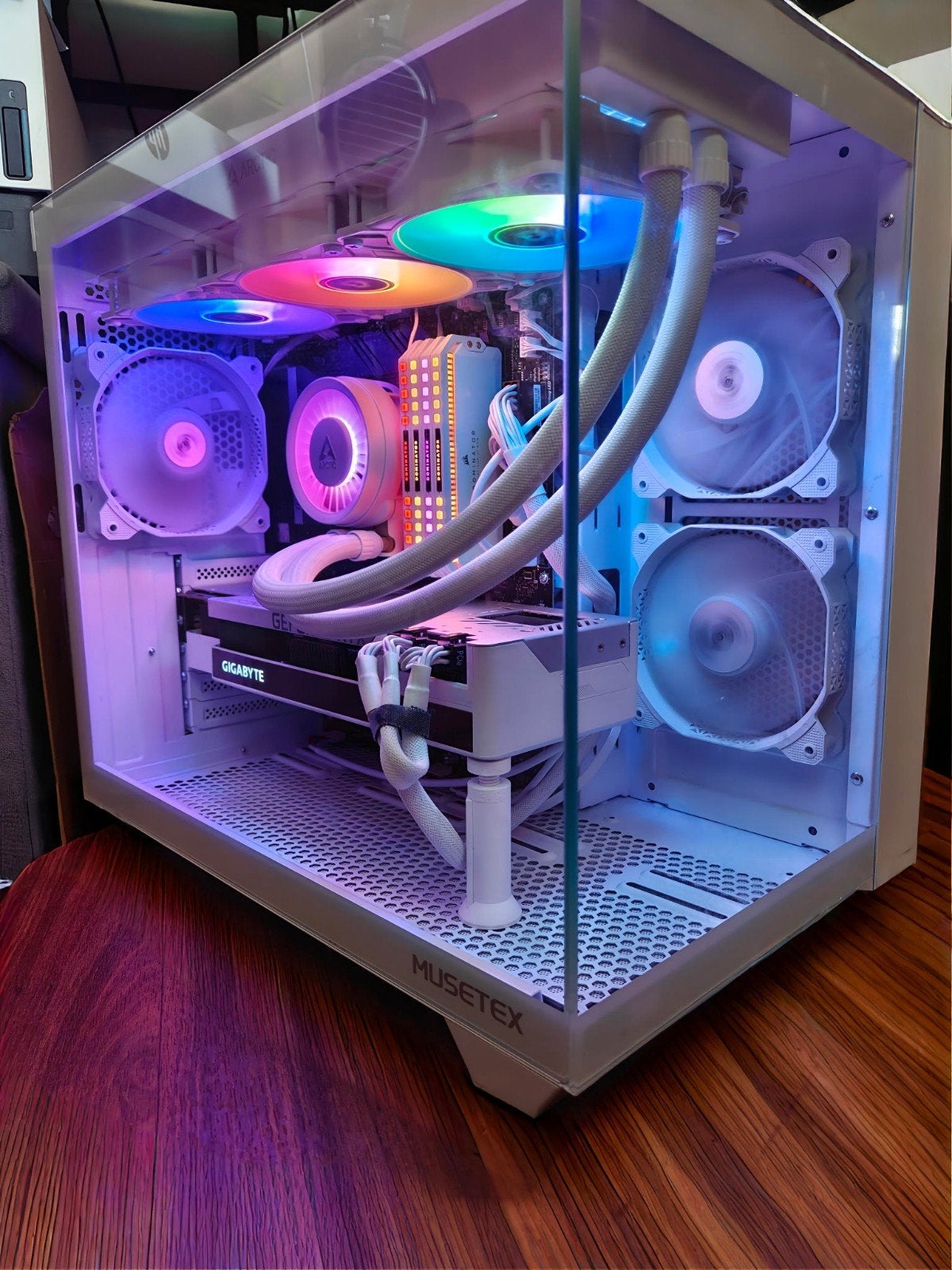 pc gamer white, Computers en Software
