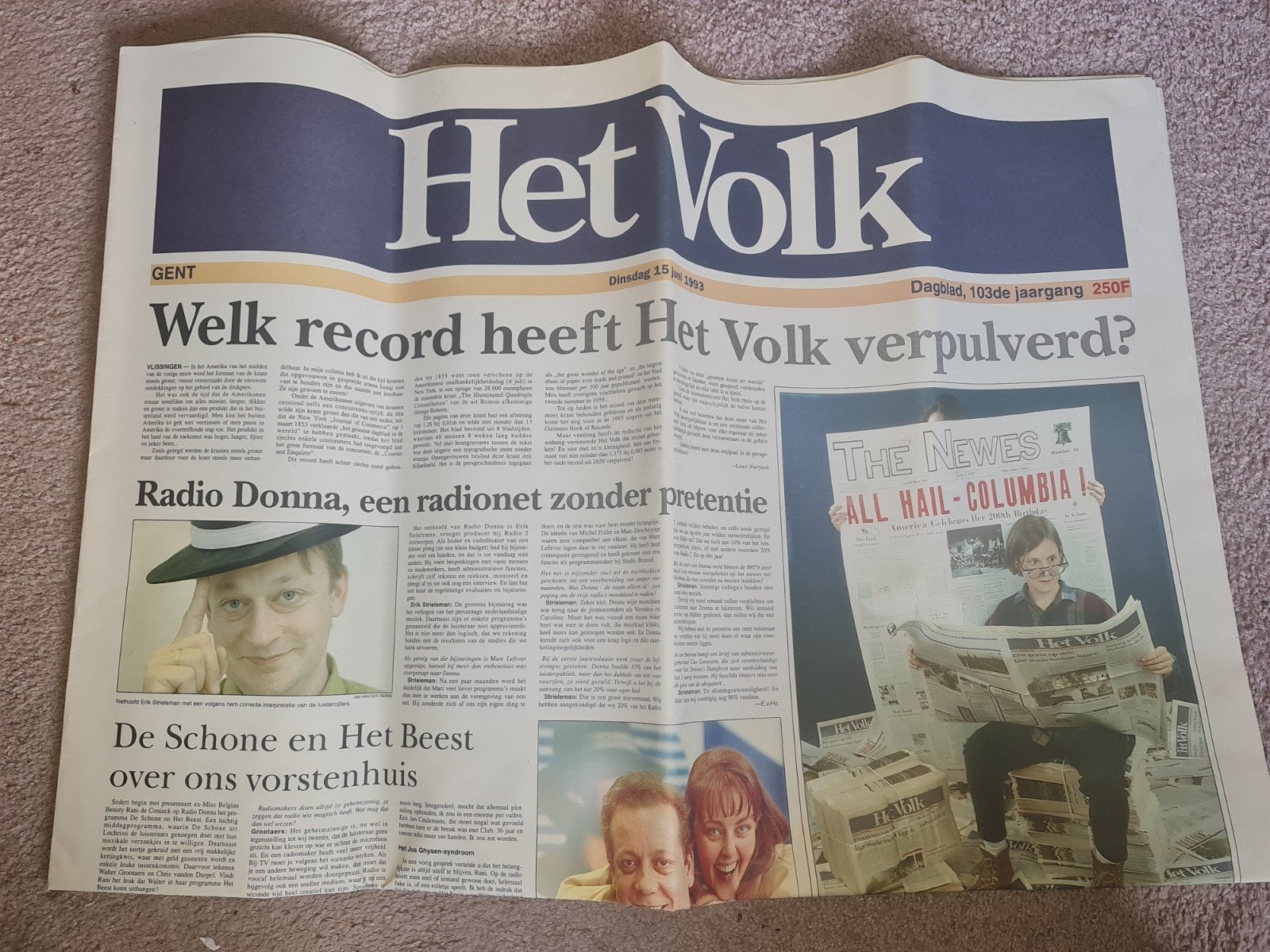 Reuzekrant Het Volk 1993, Collections, Revues, Journaux & Coupures, Enlèvement ou Envoi, 1980 à nos jours, Journal