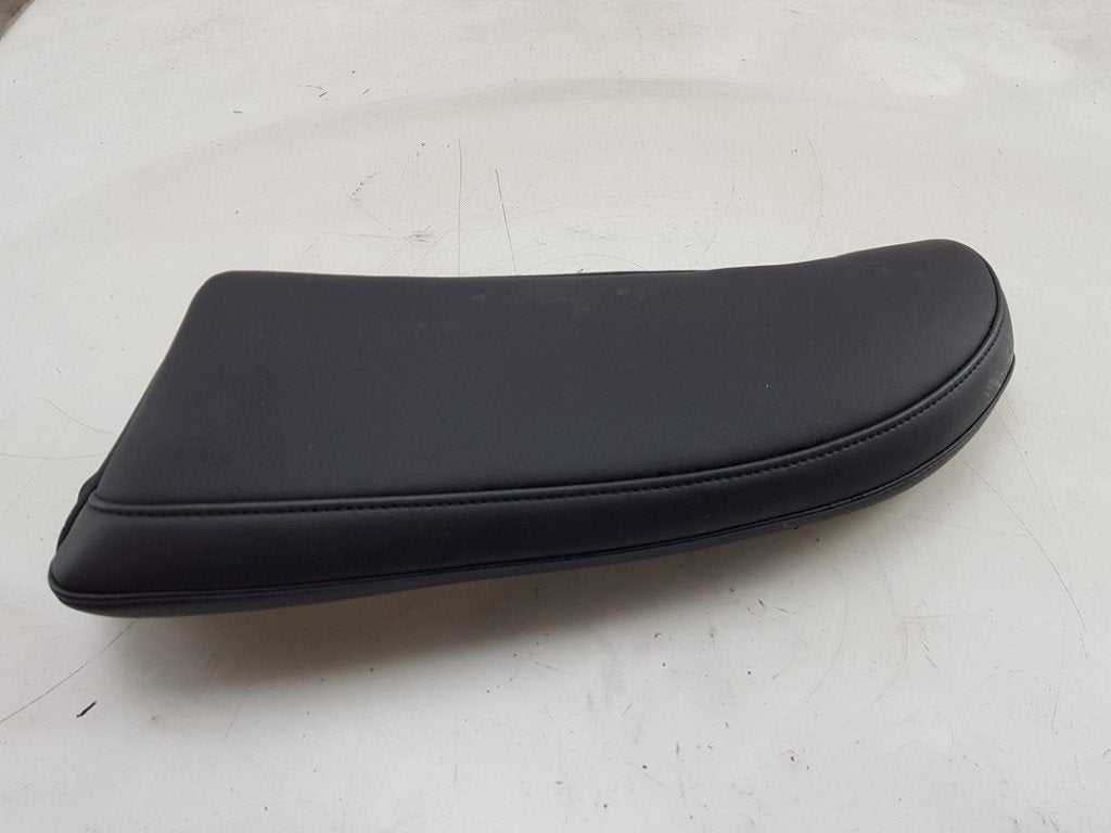 C GARNITURE DE PILIER DROIT Porsche Taycan (Y1A), Utilisé, Porsche