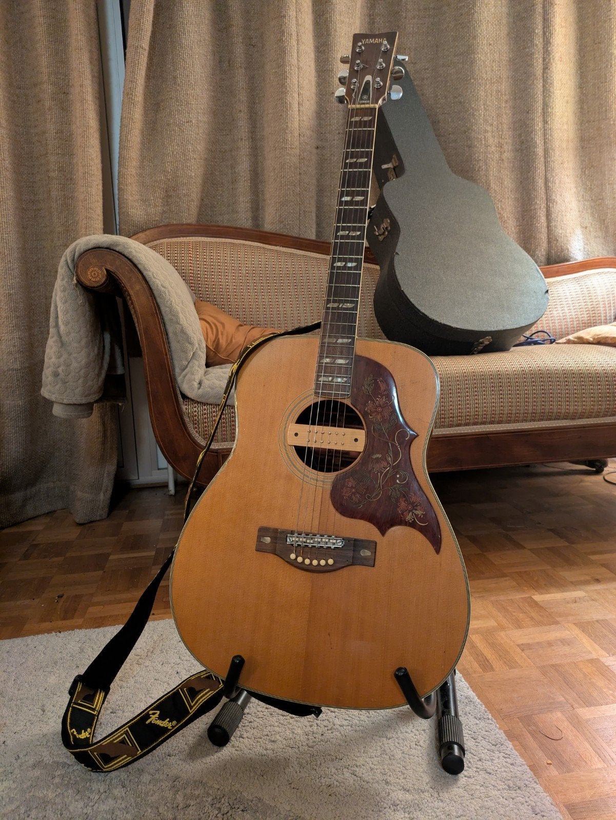 Guitare acoustique Yamaha FG-300 Nippon Gakki (Red Label) Vi, Enlèvement, Comme neuf, Guitare classique ou espagnole, Avec valise